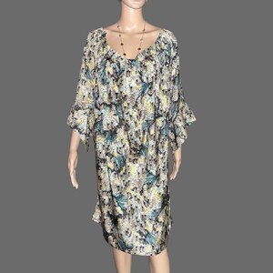 Rutzou Anthropologie • Talla 16 • Seda • Marrón/Beige/Verde/Azul • Blusa túnica • Insectos y plantas imagen 1