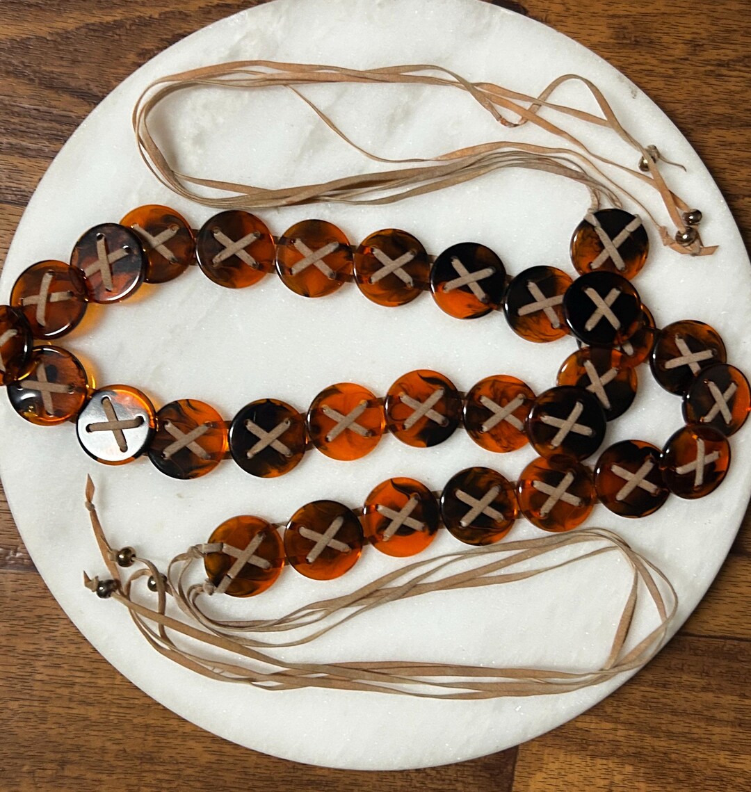 Vintage ~ Large - Xx-large Brown Buttons W/ Brown Leather 