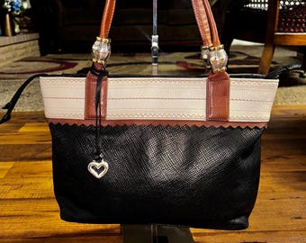 Brighton (F1.38090) ~ Vintage ~ Black & Brown ~ Leather ~ Shoulder Bag W/ Silver Navajo Design Conchos on Straps and Silver Metal Heart