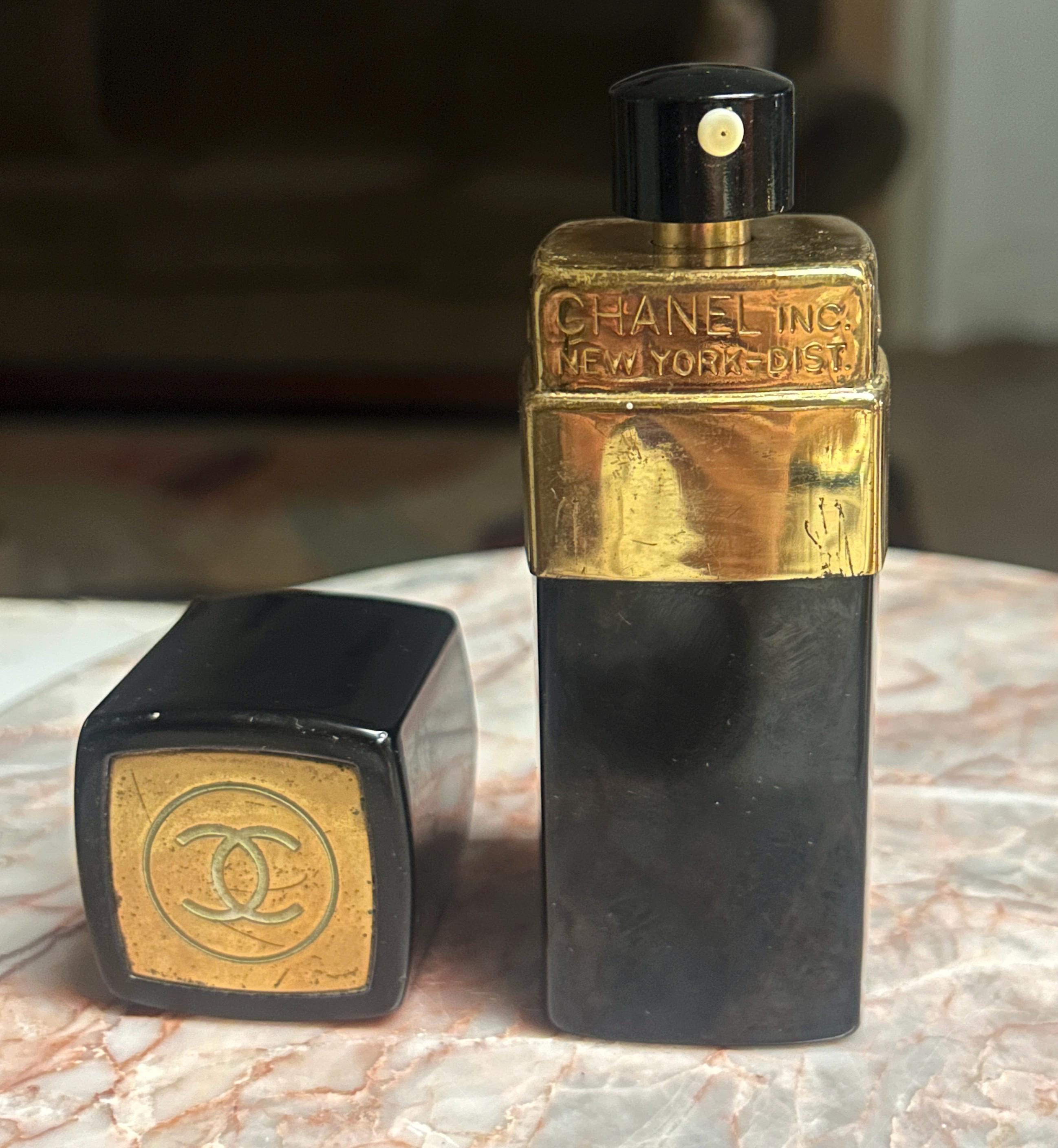 Chanel N 5 • Vintage • Rare W/ Black Bottle • Eau De Toilette (EDT