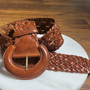 Neiman Marcus • Vintage • Made in Italy Women • Brown  display picture 2
