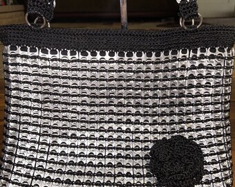 Soda~Tab Crochet Hand Made Shoulder Bag (Mint Condition)