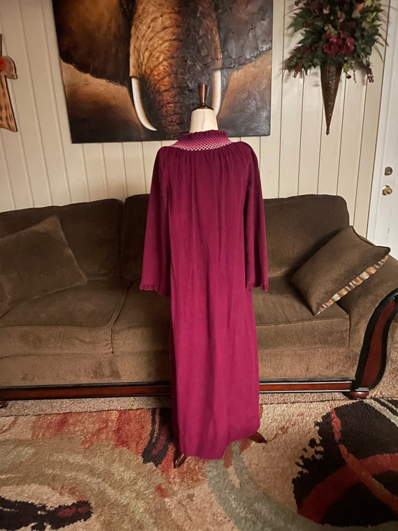 VTG.~ Lindsay Jordan Burgundy Robe~ 12 (Large) - image 7