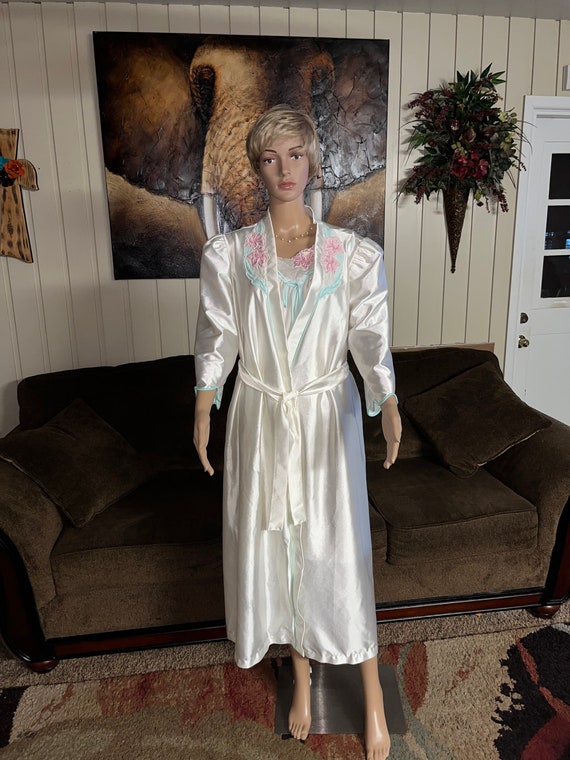 Lorraine Nightgown & Robe Set~Size Large