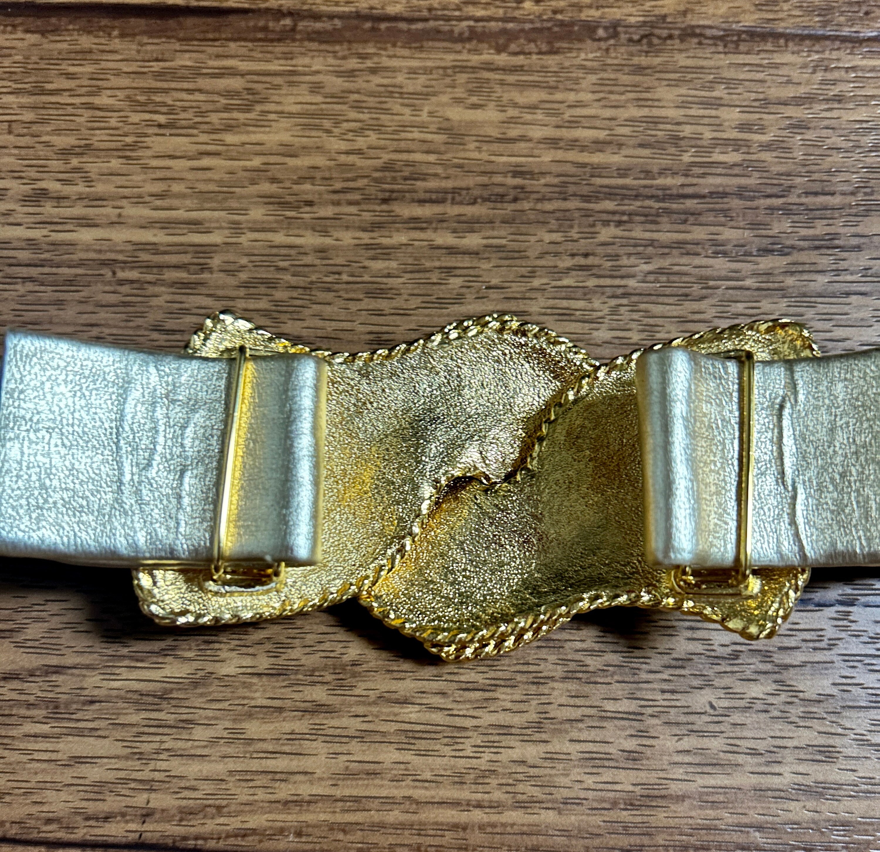 Vintage • Gold W/ Hammered Metal Buckle • Waist: 30” in. • Belt Vintage • Gold W/ Hammered Metal Buckle • Waist: 30” In  main image 2