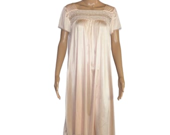 Vanity Fair ~ Large ~ Vintage (70’s) ~ USA ~ Pink W/ Rosebuds Floral Embroidery ~ Satin Nightgown