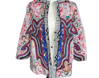 Colecciones de Zara Woman ~ Talla M de mujer ~ Chaqueta rosa con bordado multicolor ~ Nueva con etiquetas