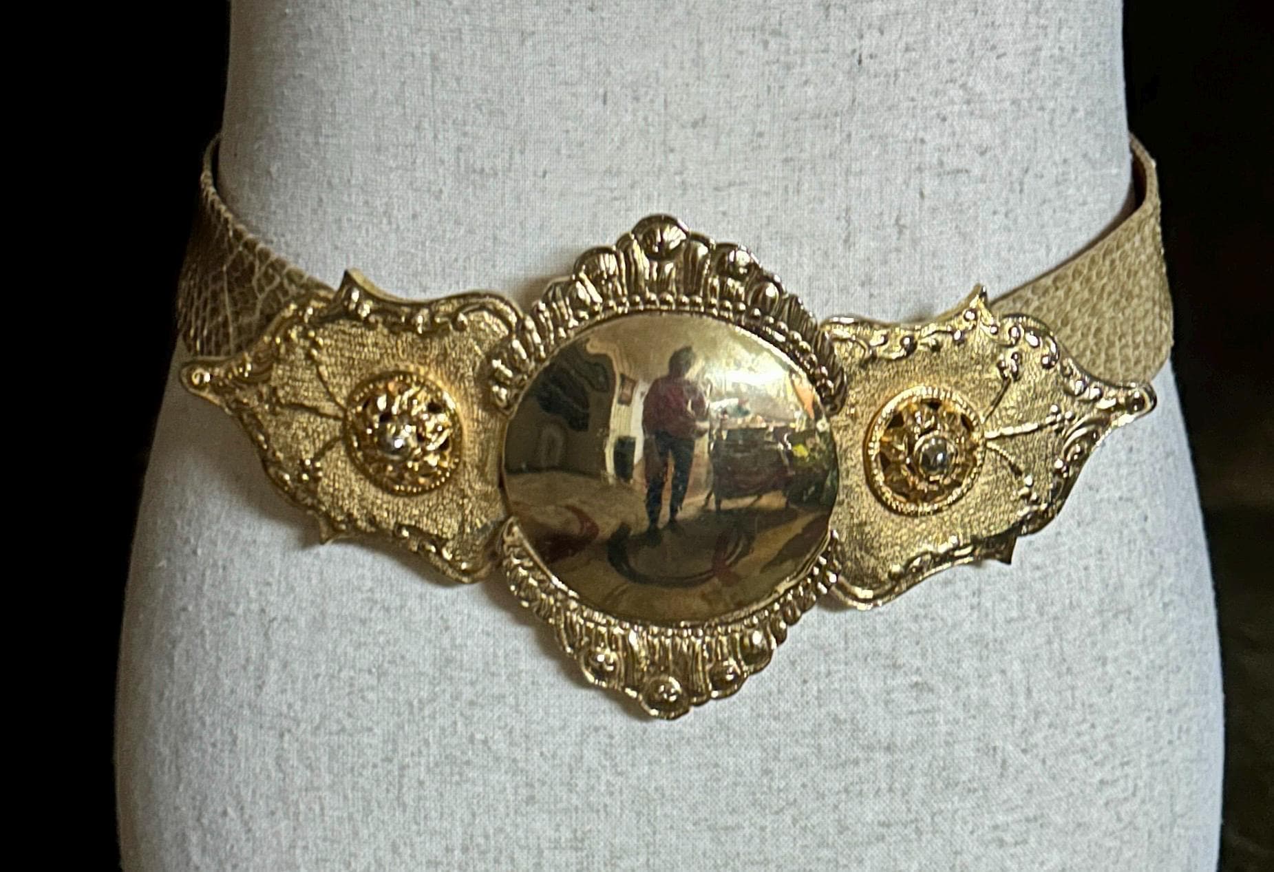 Vintage Alexis Kirk Mixed Metal Lily Buckle with Genuine Reptile Belt Vintage Alexis Kirk Horned Black Belt - Raleigh Vintage main image 3