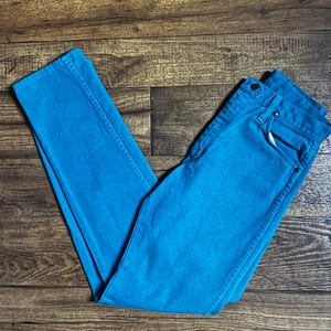Wrangler ~ Vintage (1980’s) ~ Made in USA ~ Western ~ Cowgirl ~ Turquoise ~ Size 9 (28/34) ~ Bootcut ~ High Rise ~ Jeans Bild 13