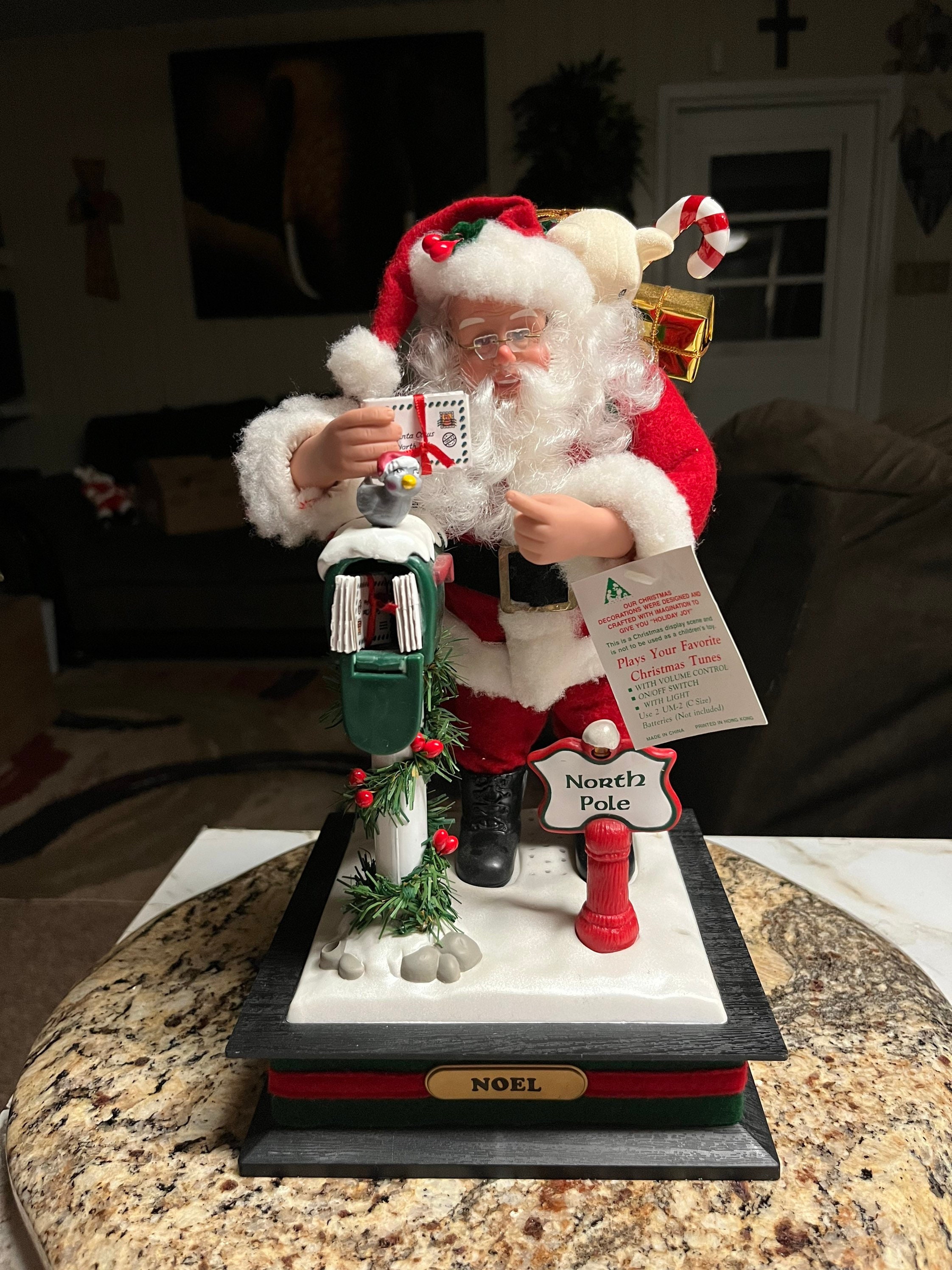 Gemmy • Noel • Santa Claus • W/mailbox & Toys • Musical Figurine