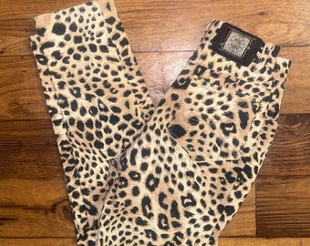 Laurel Escada ~ Hecho en Italia ~ Talla de mujer 26/25 ~ Jeans tobilleros con estampado de leopardo marrón/negro