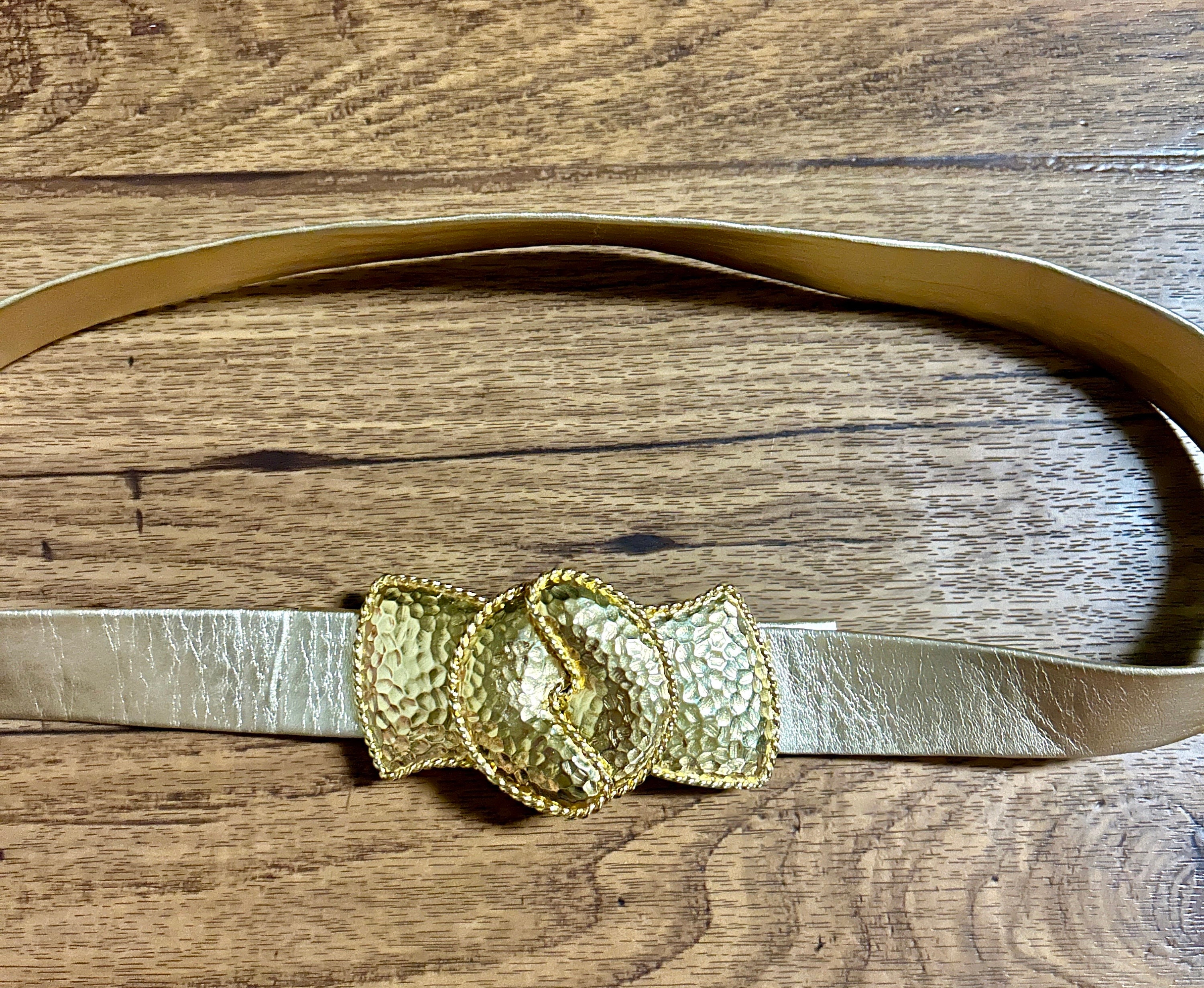 Vintage • Gold W/ Hammered Metal Buckle • Waist: 30” in. • Belt Vintage • Gold W/ Hammered Metal Buckle • Waist: 30” In  main image 3
