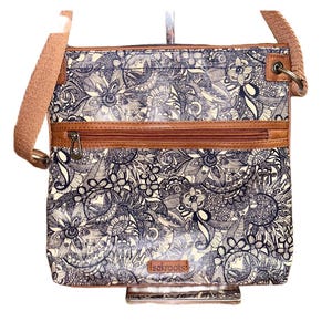 Sakroots Crossbody Bags - Etsy display picture 1