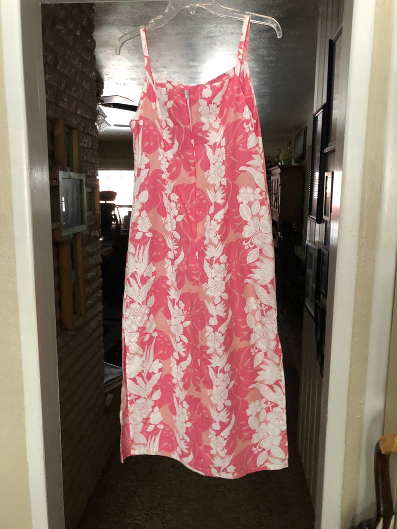 Tien Yang~ Hawaiian SZ Medium Dress