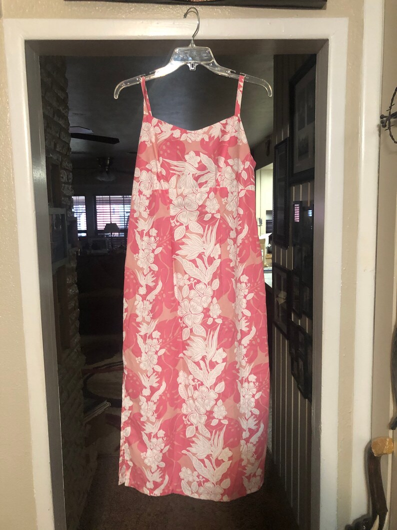 Tien Yang~ Hawaiian SZ Medium Dress