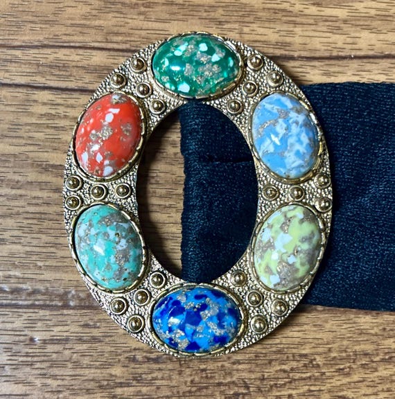 La Mode • Vintage • Small • Gold Tone Faux Buckle W/ Multi  display picture 3