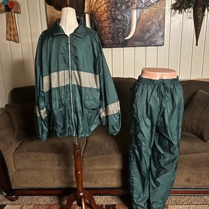 Vangelis Sports Wear ~ Men’s Size Large ~ Green ~ Vintage (1980’s) ~ (Jacket & Pants Set)  Tracksuit