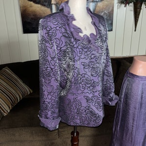 Night Studios • Vintage • Size 12 • Purple/Black • Floral • Velvet Fabric • Embroidery • Shimmering • Dress Set