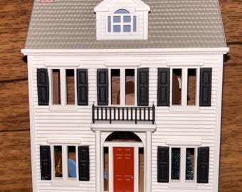 Hallmark • 2010 • A Colonial Christmas Nostalgic Houses & Shops Ornament • New W/ Box