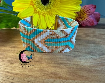Miyuki Delica Beaded Cuff Bracelet: Geometric Loom Jewelry