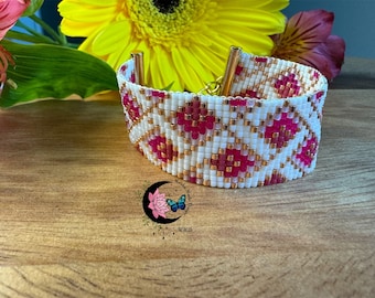 Miyuki Delica Beaded Cuff Bracelet: Geometric Loom Jewelry