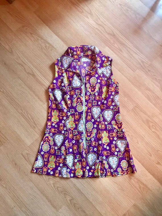Psychedelic colourful 60s/70s folkloric print mini