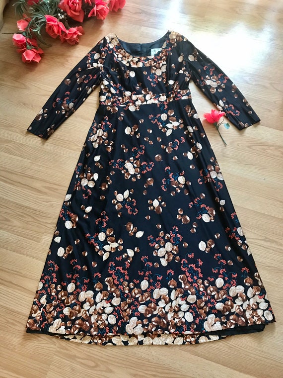 Nut print Novelty print 1970s maxi dress plus size
