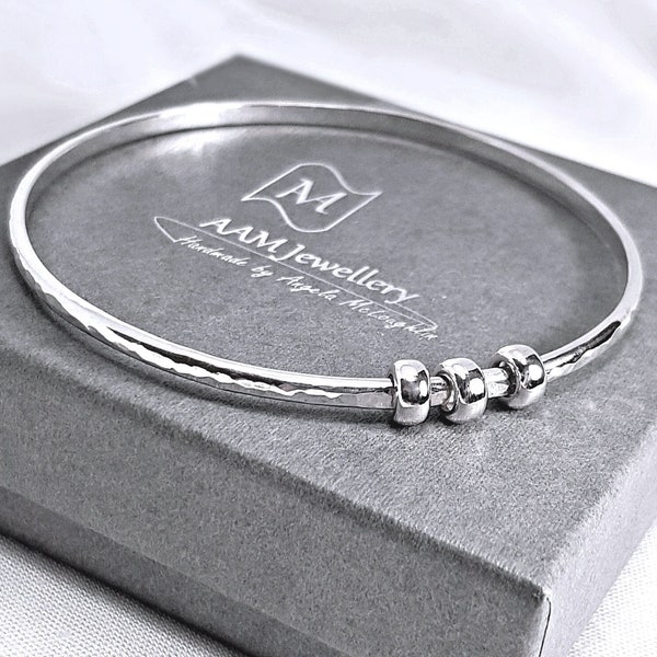 Hammered Silver Bangle, Sterling Silver Charm Bracelet, Bangle with Charms, 30th Birthday Bracelet, 30th Anniversary Gift, Fidget Jewellery