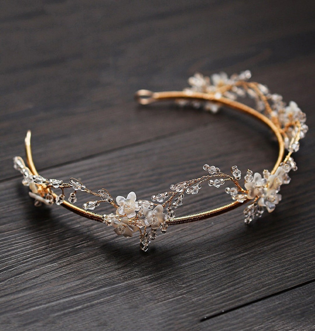 Floral Wedding Tiara, Shell Bridal Tiara, Gold Wedding Tiara, Pearl