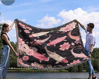Japanisch inspirierte Koi Fisch gewebte Decke Geschenk, Kirschblüten Baumwolldecke, Boho Zen Dekor, asiatische Kunst Decke, Meditation Geschenk, gemütlicher Überwurf