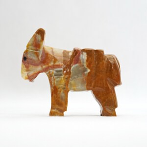 Vintage Alabaster Esel Skulptur: Mid-Century Modern Tier-Dekor