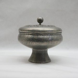 EIK Norway Pewter Jewelry Box on the foot Floral Pattern Decor Home Patio 70s Decor