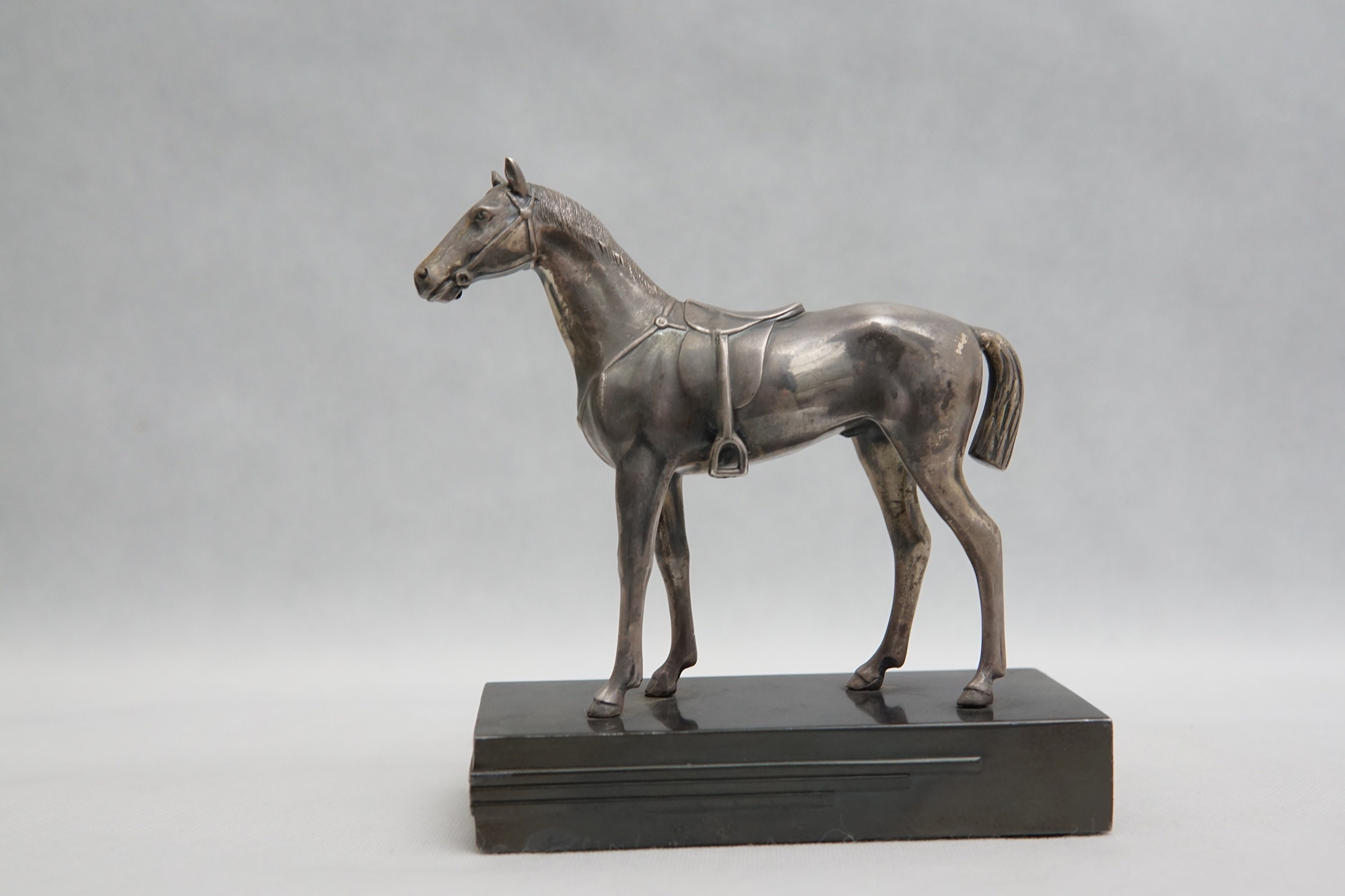 JENNINGS BROS '' JB '' Metal Horse Figurine / Mid Century