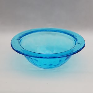 Mid Century Modern CRYSTAL Blue BOWL talerz na sałatkę owocową Art Deco styl skandynawski lata 60., 70. i 80. wystrój domowego biura