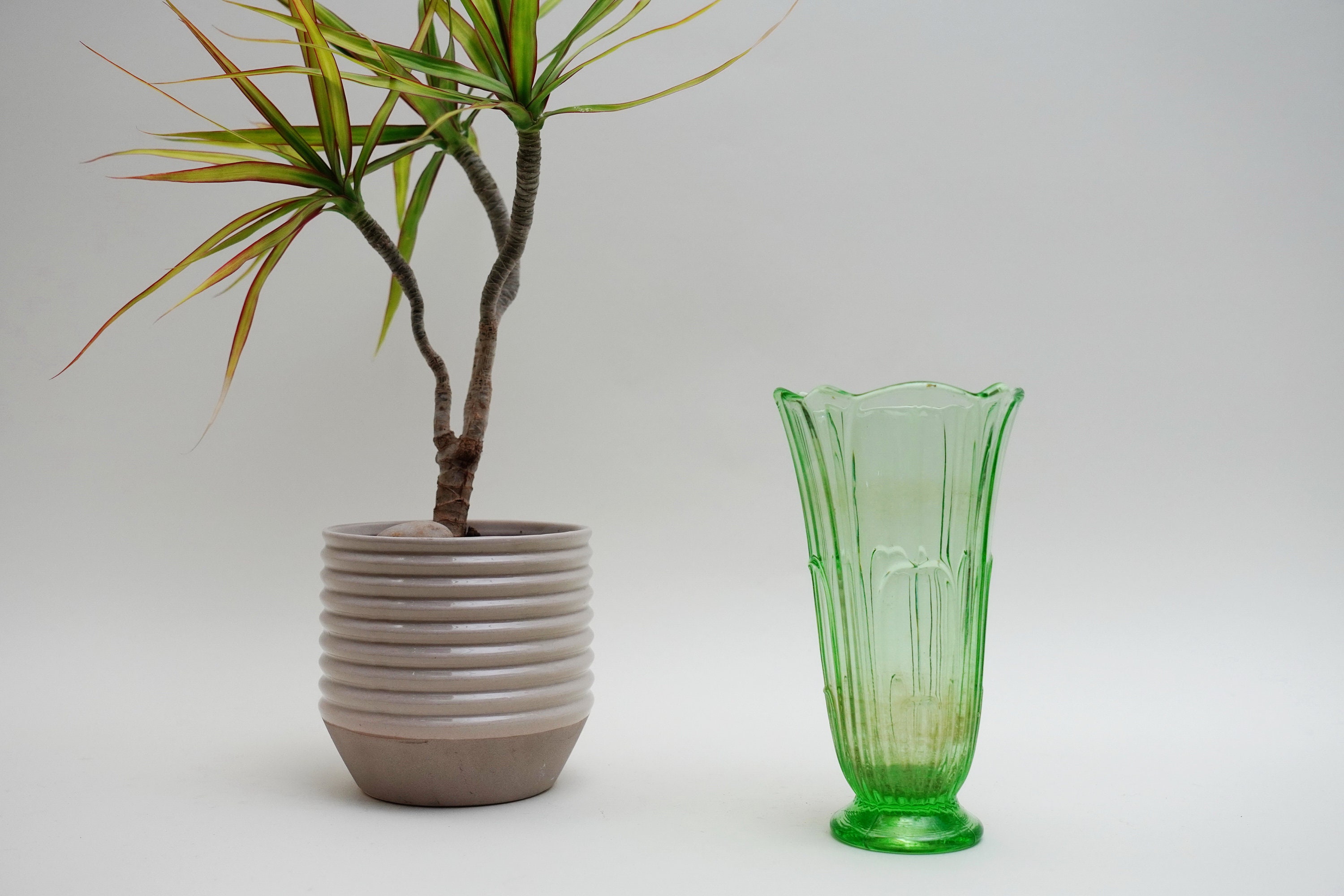 Vintage 60s Art Glass Flower Vase: Mid Century Modern Decor - Etsy