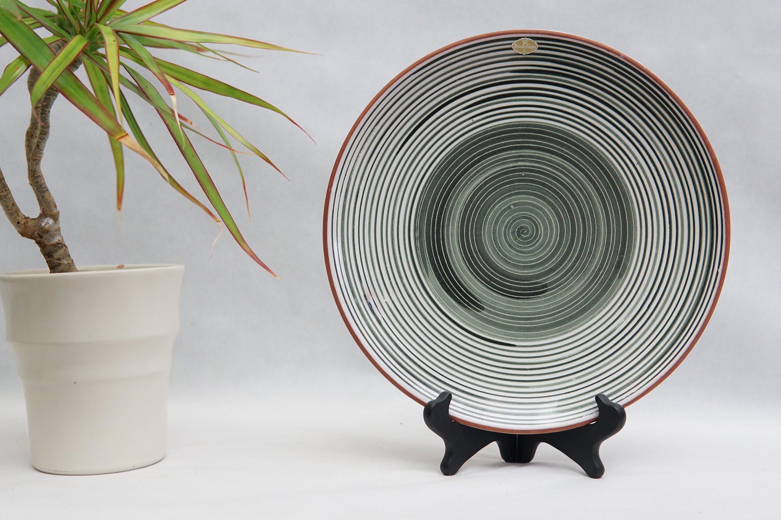 ヴィンテージ UPSALA EKEBY 陶器プレート：スウェーデン陶器、50年代の