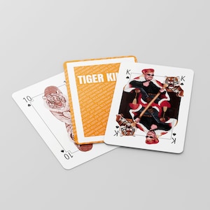 Fête des Pères (fr) Roi Tigre - France Joe Exotic - France Cadeau exclusif de cartes à jouer (fr) Carole Baskin - France Jeff Lowe - France Zoo - France Meme - France Film de Tiger King ( Animaux