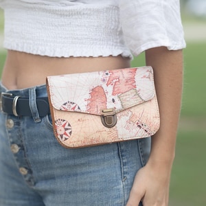 Sac banane en cuir avec carte vintage, sac banane, petit sac banane, sac banane quotidien, sac de téléphone pour femme, pochette de voyage élégante, cadeau pratique