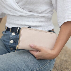 Cartera de piel con cremallera, regalo para ella, bolsa para accesorios, cartera de diseño clásico, un compartimento, cartera larga para mujer