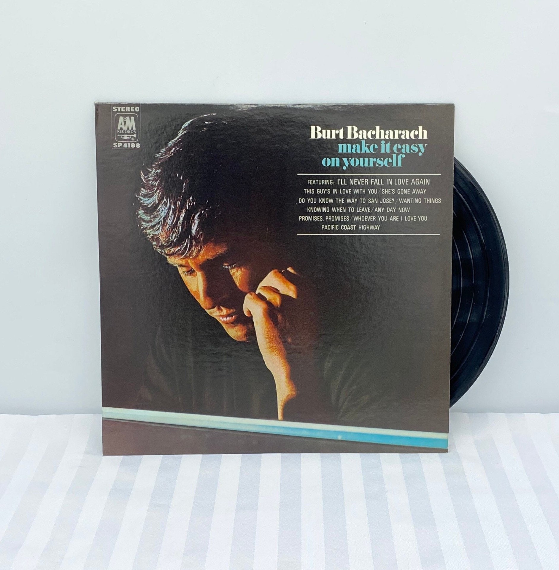 MAKE IT EASY ON YOURSELF (TRADUÇÃO) - Burt Bacharach 