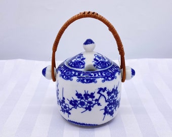 Blue and White Chinese Condiment Jar with Lid and Handle with Prunus Sprays - Antique 18th Century Blue and White Porcelain