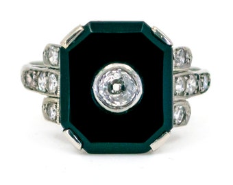 Anillo en forma de octágono de platino y ónix con diamantes 10492-6238