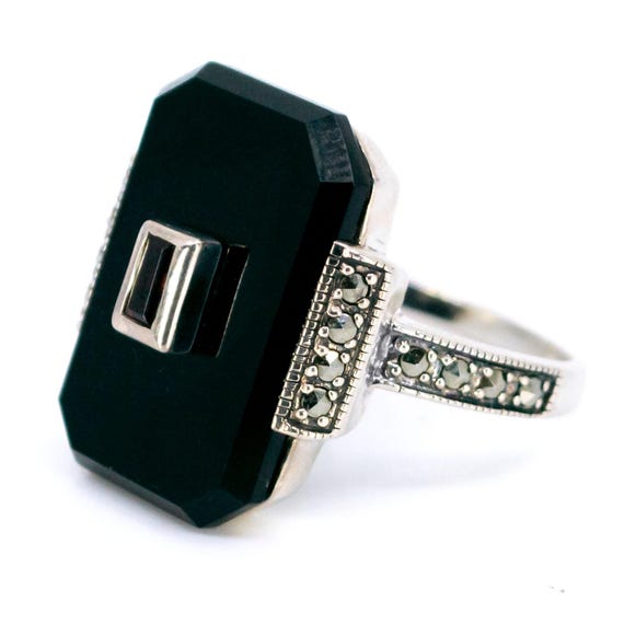 argue MUTIE PIECE シルバー Garnet Marcasite (pyrite) Onyx Silver Ring 16773-2672 - Etsy