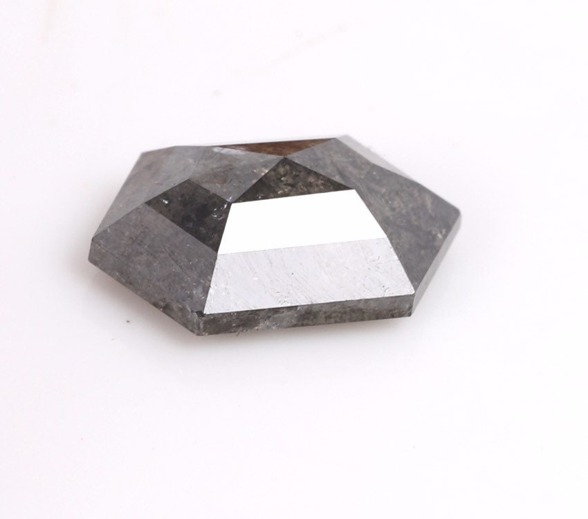 0.90 CT, Natural Loose Salt and Pepper Diamond 7.59X4.84 Mm