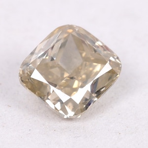 1.01 Carat, Natural Loose Diamond 5.82X5.30 mm i1 Clarity 100% Genuine Natural Light Yellow milky Fancy Color Cushion Shape Diamond