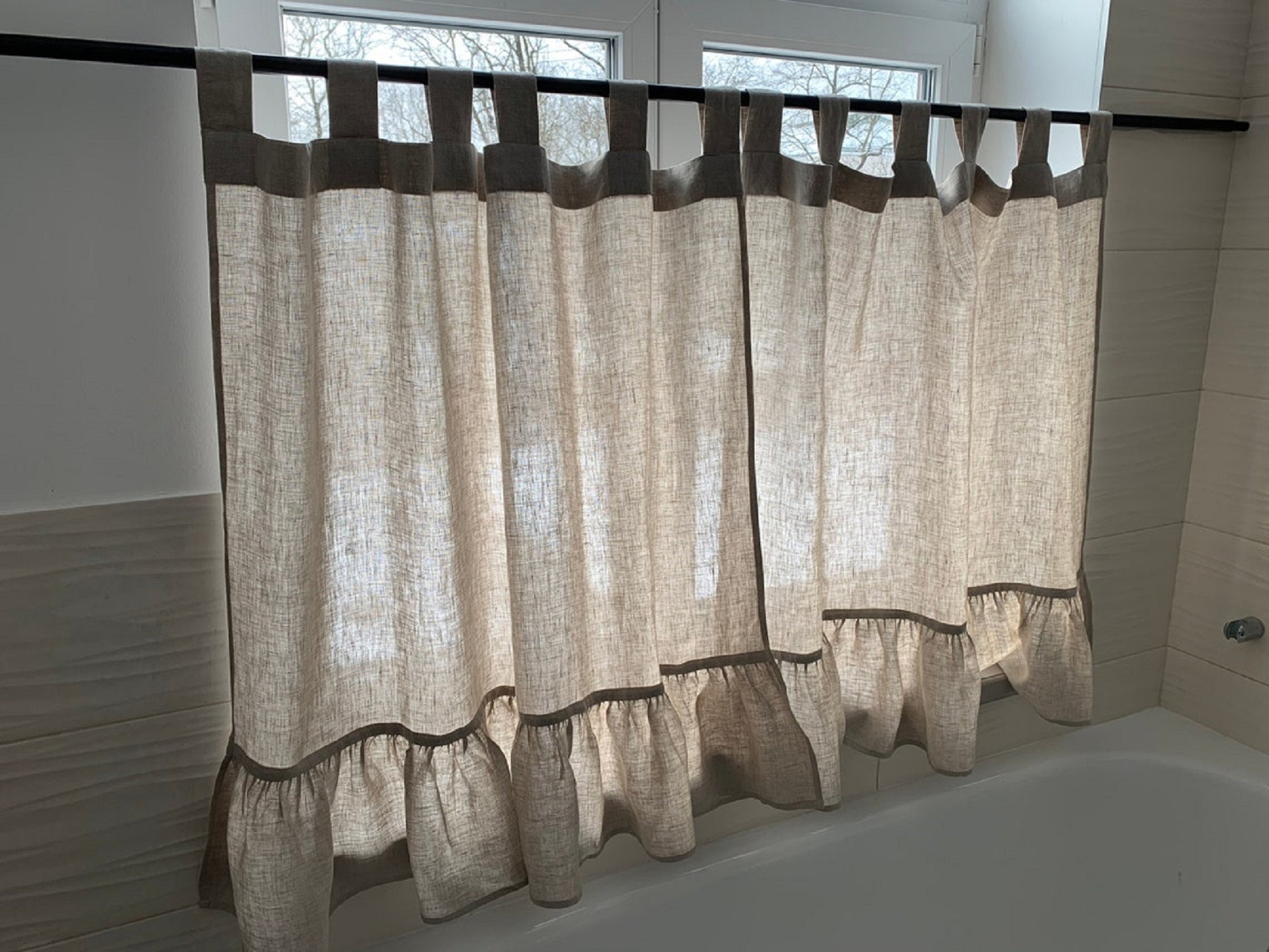 Barra de cortina negra de 48 a 84 pulgadas, barras ajustables con remates  decorativos para ventanas de 27 a 60 pulgadas, barra de cortinas de acero