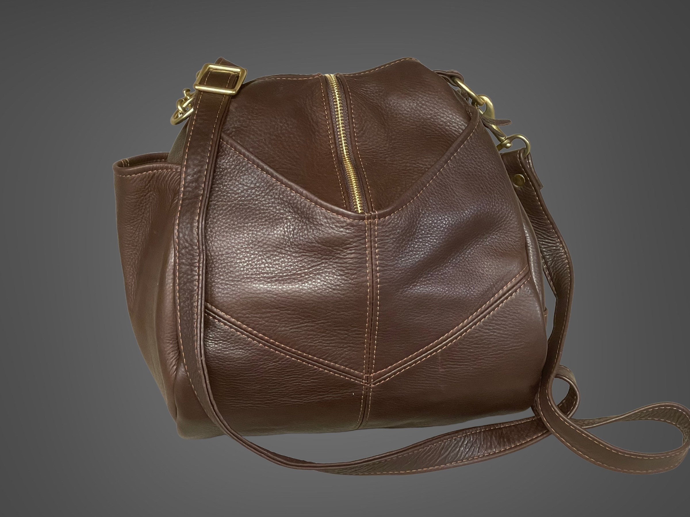 Victoria Leather Soft Leather Medium Crossbody Droplet  display picture 3