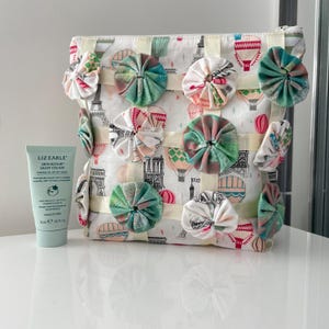 The Suffolk Puff Pouch Pattern