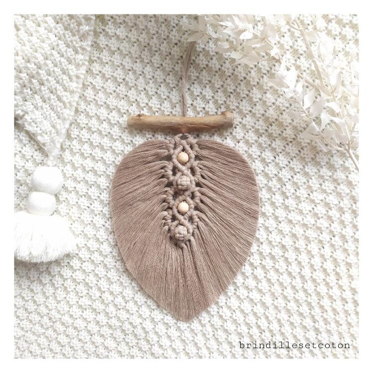 Plume Tressée Perles et Bois, Suspension Plume Macramé