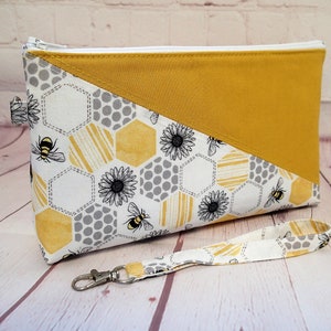 Kent Clutch Bag sewing pattern, wristlet zipper pouch pdf download